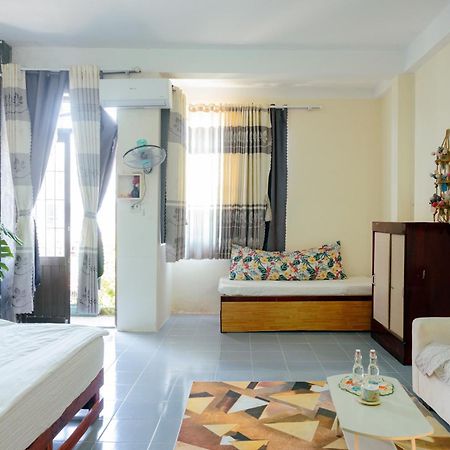 Bui Hostel - Ben Tau Rạch Giá Luaran gambar